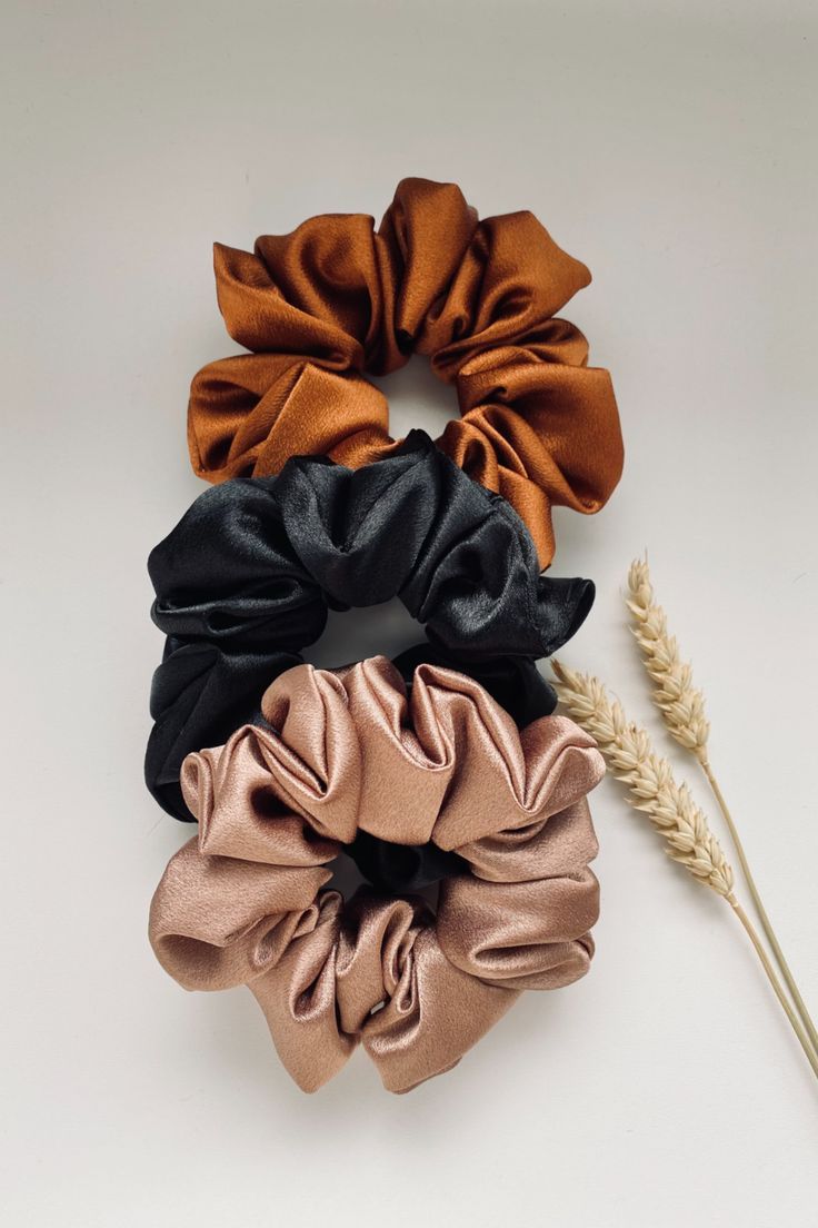A . Pack of 10 Silk Scrunchie